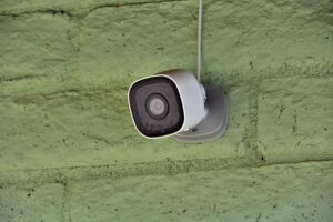 home-security-camera-min